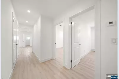 432 Oak Street, Ridgefield, NJ 07657 - Photo 14