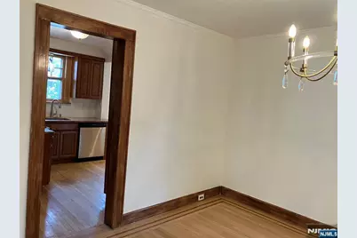 325 Bogert Avenue, Ridgewood, NJ 07450 - Photo 6