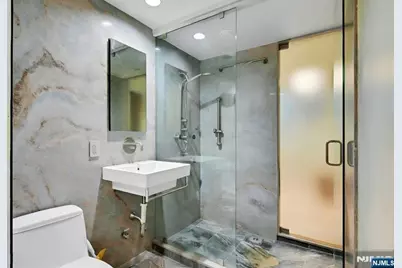 3 Horizon Road 1033 #1033, Fort Lee, NJ 07024 - Photo 12