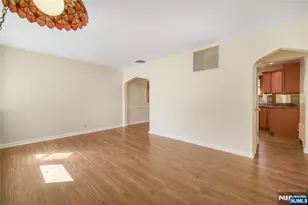 9-14 6th St, Fair Lawn, NJ 07410 - Photo 2