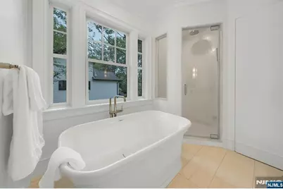 82 Watchung Avenue, Montclair, NJ 07043 - Photo 36