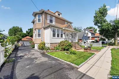 30 Elm Street, Ridgefield Park, NJ 07660 - Photo 2