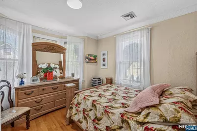 30 Elm Street, Ridgefield Park, NJ 07660 - Photo 24