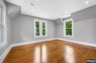 40 Legion Pl 2nd Floor, Closter, NJ 07624 - Photo 2