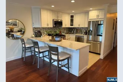 1150 River Road 2D #2D, Edgewater, NJ 07020 - Photo 6