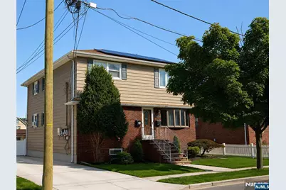 226 Irving Place, Lyndhurst Township, NJ 07071 - Photo 2