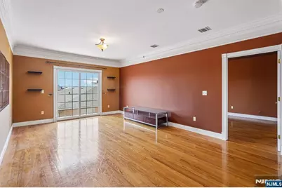 411-419 Chestnut 3 B #3 B, Newark, NJ 07105 - Photo 10
