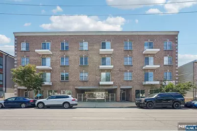 411-419 Chestnut 3 B #3 B, Newark, NJ 07105 - Photo 4