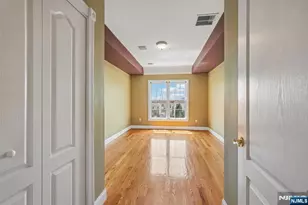 411-419 Chestnut 3 B, Newark, NJ 07105 - Photo 28