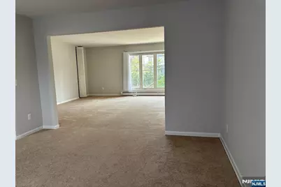 490 North Avenue 2nd Fl. #2nd fl., Fort Lee, NJ 07024 - Photo 2