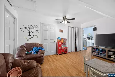 128 Ackerman Avenue, Clifton, NJ 07011 - Photo 4