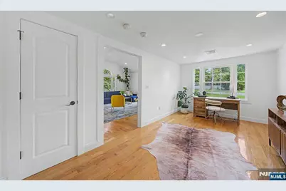 11 Hanover Place, Glen Rock, NJ 07452 - Photo 8