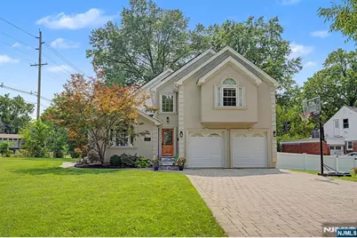 11 Hanover Place, Glen Rock, NJ 07452 - Photo 2