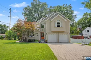 11 Hanover Pl, Glen Rock, NJ 07452 - Photo 2