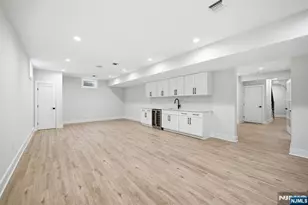 77 Elmwood Dr, Livingston, NJ 07039 - Photo 26