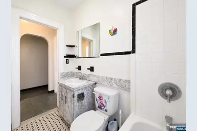 40 Worth Street, South Hackensack Township, NJ 07606 - Photo 16