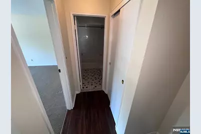 168 Diamond Bridge Avenue 1 #1, Hawthorne, NJ 07506 - Photo 12
