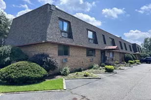 168 Diamond Bridge Ave 1, Hawthorne, NJ 07506 - Photo 2