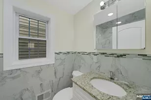 58 Vermont Ave, Newark, NJ 07106 - Photo 14