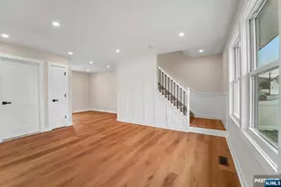 324 Thomas Ave, Lyndhurst Township, NJ 07071 - Photo 20