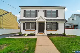 324 Thomas Ave, Lyndhurst Township, NJ 07071 - Photo 1