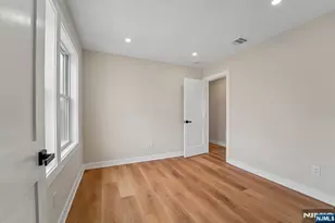 324 Thomas Ave, Lyndhurst Township, NJ 07071 - Photo 32