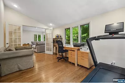 9 Coleridge Road, Millburn, NJ 07078 - Photo 26