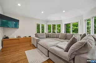 9 Coleridge Rd, Millburn, NJ 07078 - Photo 22