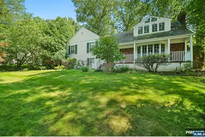 9 Coleridge Road, Millburn, NJ 07078 - Photo 4