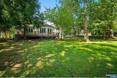 9 Coleridge Road, Millburn, NJ 07078 - Photo 44