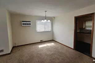 380 Coolidge Ave, Fort Lee, NJ 07024 - Photo 8
