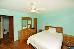 151 Hickory Ave, Bergenfield, NJ 07621 - Photo 12
