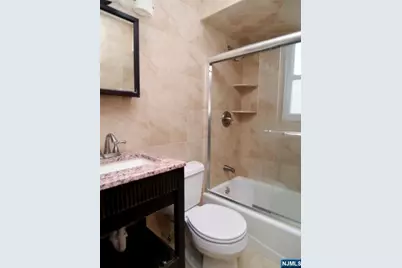 132 Queen Anne Road 1 #1, Bogota, NJ 07603 - Photo 6
