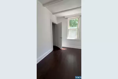 81 Chestnut Street 2nd Floor #2nd floor, Rutherford, NJ 07070 - Photo 6