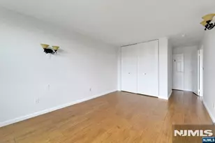9019 Wall 6B, North Bergen, NJ 07047 - Photo 14