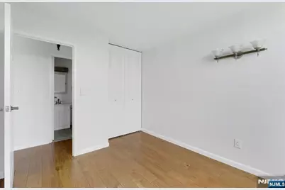 9019 Wall 6B #6B, North Bergen, NJ 07047 - Photo 6