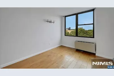 9019 Wall 6B #6B, North Bergen, NJ 07047 - Photo 4