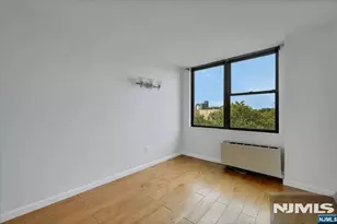 9019 Wall 6B, North Bergen, NJ 07047 - Photo 4