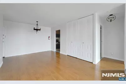 9019 Wall 6B #6B, North Bergen, NJ 07047 - Photo 8