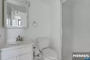 9019 Wall 6B, North Bergen, NJ 07047 - Photo 6