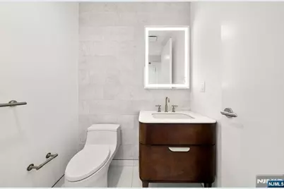 320 Adolphus Avenue 1102 #1102, Cliffside Park, NJ 07010 - Photo 10