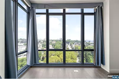 320 Adolphus Avenue 1102 #1102, Cliffside Park, NJ 07010 - Photo 12