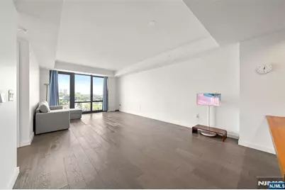 320 Adolphus Avenue 1102 #1102, Cliffside Park, NJ 07010 - Photo 6