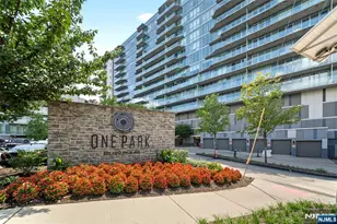 320 Adolphus Ave 1102, Cliffside Park, NJ 07010 - Photo 2