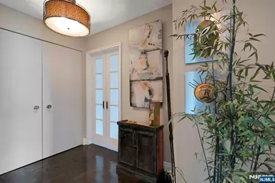 2000 Linwood Avenue 22C/D #22C/D, Fort Lee, NJ 07024 - Photo 14