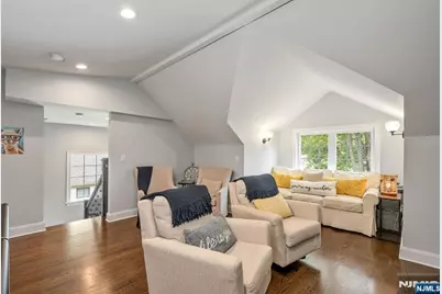 52 Bliss Avenue, Tenafly, NJ 07670 - Photo 28