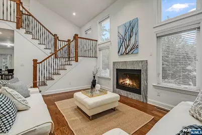 23 Erskine Drive, Morristown, NJ 07960 - Photo 6