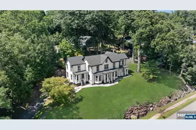 231 Wierimus Road, Hillsdale, NJ 07642 - Photo 2