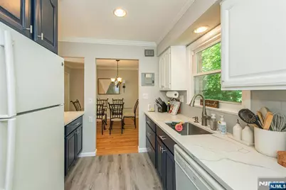 59 Roseland Avenue 23 #23, Caldwell, NJ 07006 - Photo 12