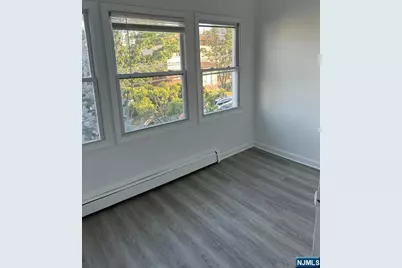 152 Trimble Avenue 2 #2, Clifton, NJ 07011 - Photo 4
